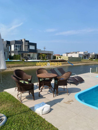 Casa com 4 Quartos à Venda, 180 m² em Condominio Riviera Xangri-la - Xangri-lá
