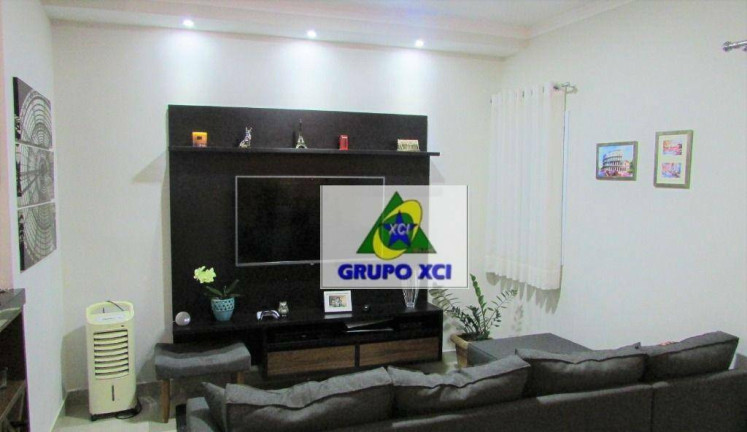 Imagem Casa com 3 Quartos à Venda, 225 m² em Vila Itapura - Campinas