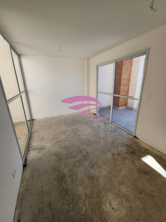 Imagem Imóvel com 3 Quartos à Venda, 197 m² em Bacacheri - Curitiba Imagem Imóvel com 3 Quartos à Venda, 197 m² em Bacacheri - Curitiba