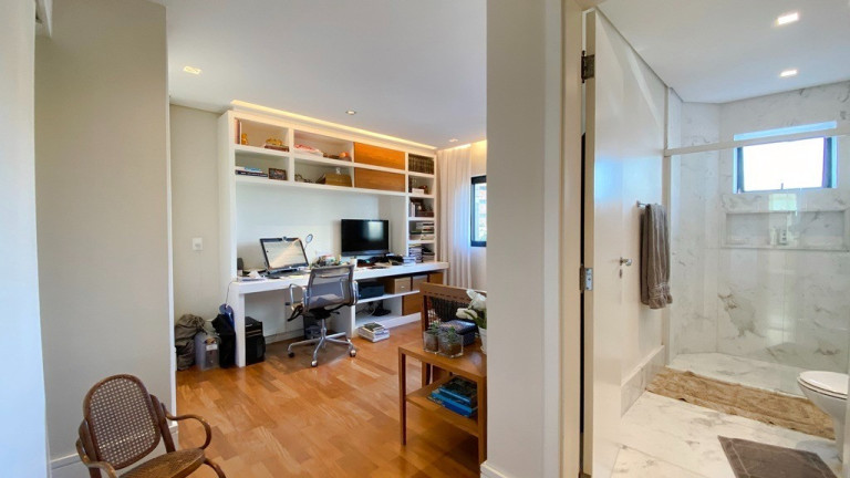 Imagem Imóvel com 3 Quartos à Venda, em Moema - São Paulo Imagem Imóvel com 3 Quartos à Venda, em Moema - São Paulo