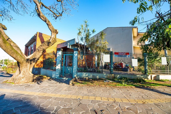Imagem Casa com 3 Quartos à Venda, 122 m² em Cristo Redentor - Porto Alegre Imagem Casa com 3 Quartos à Venda, 122 m² em Cristo Redentor - Porto Alegre