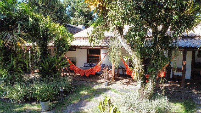 Imagem Casa com 6 Quartos à Venda, 920 m² em Marau Imagem Casa com 6 Quartos à Venda, 920 m² em Marau
