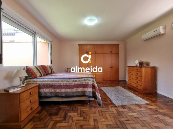 Sala Comercial à Venda, 267 m² em Nossa Senhora De Lourdes - Santa Maria
