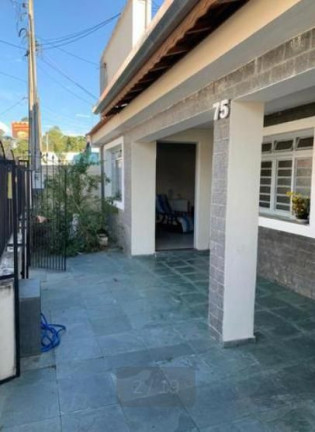 Imagem Casa com 5 Quartos à Venda, 230 m² em Vila Geny - Lorena