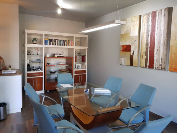 Sala Comercial à Venda, 165 m² em Centro - Ubatuba