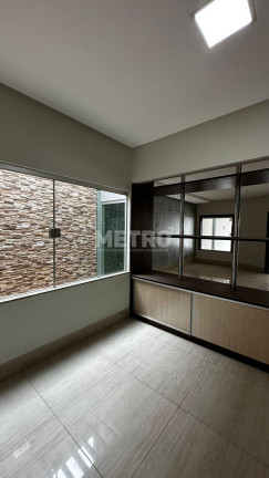 Casa com 3 Quartos à Venda, 165 m² em Cidade Universitária - Petrolina