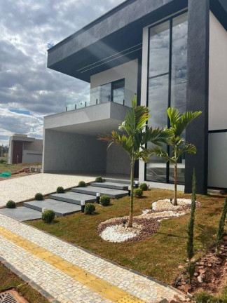 Sobrado com 4 Quartos à Venda, 223 m² em Jardins Bolonha - Senador Canedo