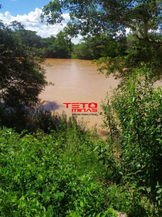 Imagem Imóvel à Venda, 700 m² em 3 Km Margeando Rio São Francisco - Três Marias Imagem Imóvel à Venda, 700 m² em 3 Km Margeando Rio São Francisco - Três Marias