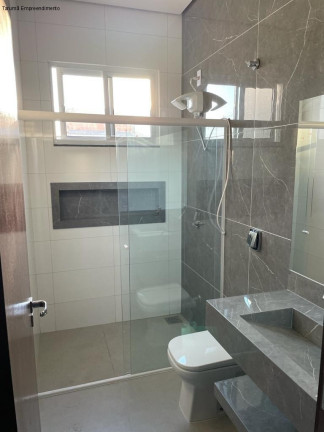 Imagem Imóvel com 3 Quartos à Venda,  em Sinop - Sinop