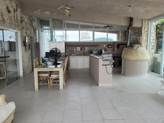 Imagem Cobertura com 6 Quartos à Venda, 270 m² em Pitangueiras - Guarujá