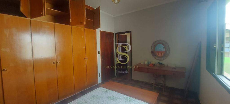 Imagem Casa com 4 Quartos à Venda, 242 m² em Jardim Dos Pinheiros - Atibaia Imagem Casa com 4 Quartos à Venda, 242 m² em Jardim Dos Pinheiros - Atibaia