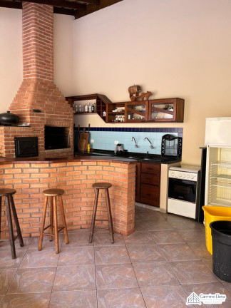 Imagem Sobrado com 6 Quartos à Venda, 375 m² em Centro - Ubatuba Imagem Sobrado com 6 Quartos à Venda, 375 m² em Centro - Ubatuba