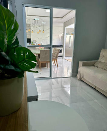 Imagem Casa de Condomínio com 2 Quartos à Venda, 100 m² em Jardim Imperial - Cuiabá