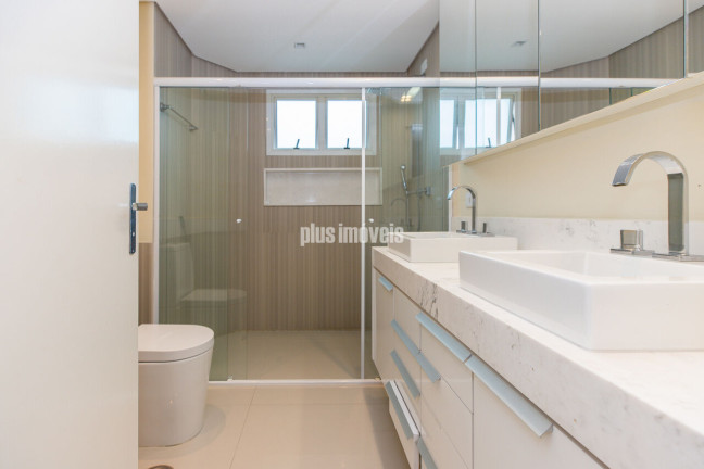 Imagem Apartamento com 2 Quartos à Venda, 142 m² em Campo Belo - São Paulo