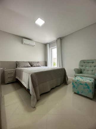 Imagem Apartamento com 3 Quartos para Alugar, 320 m² em Centro - Balneário Camboriú Imagem Apartamento com 3 Quartos para Alugar, 320 m² em Centro - Balneário Camboriú