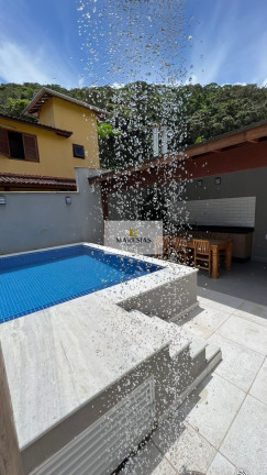 Imagem Casa com 4 Quartos à Venda, 136 m² em Camburi - São Sebastião