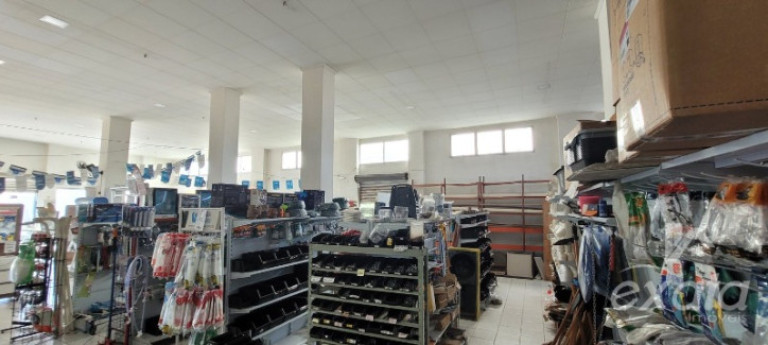 Imagem Galpão para Alugar, 300 m² em Castelandia - Serra
