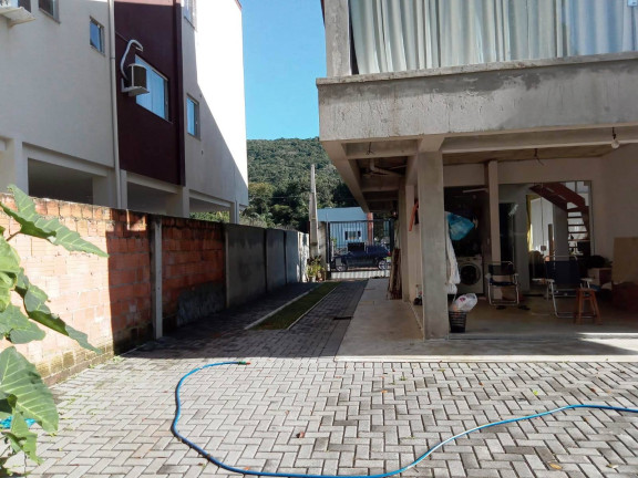 Imagem Casa com 3 Quartos à Venda, 184 m² em Bombas - Bombinhas
