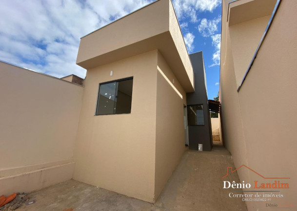 Casa com 3 Quartos à Venda, 74 m² em Alterosas - Montes Claros