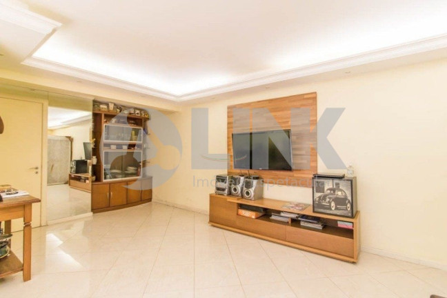 Imagem Apartamento com 3 Quartos à Venda, 110 m² em Auxiliadora - Porto Alegre Imagem Apartamento com 3 Quartos à Venda, 110 m² em Auxiliadora - Porto Alegre