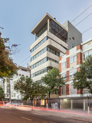 Imóvel com 3 Quartos à Venda, 110 m² em Menino Deus - Porto Alegre