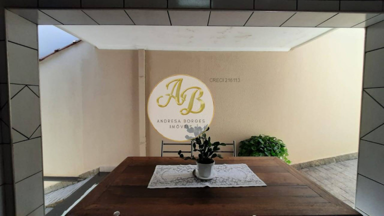 Imagem Casa com 3 Quartos à Venda, 250 m² em Jardim Integração - Franca