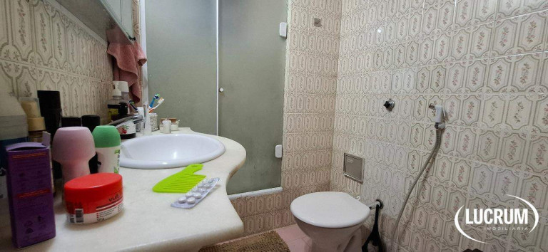 Imagem Apartamento com 1 Quarto à Venda, 50 m² em Copacabana - Rio De Janeiro Imagem Apartamento com 1 Quarto à Venda, 50 m² em Copacabana - Rio De Janeiro