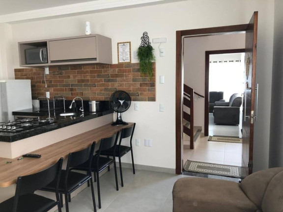 Imagem Apartamento com 2 Quartos para Alugar,  em Praia Do Mariscal - Bombinhas
