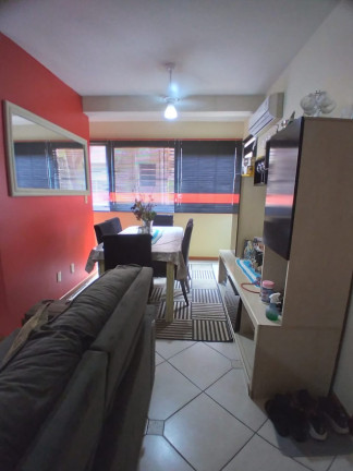 Imagem Apartamento com 3 Quartos à Venda, 133 m² em Cidade Baixa - Porto Alegre Imagem Apartamento com 3 Quartos à Venda, 133 m² em Cidade Baixa - Porto Alegre