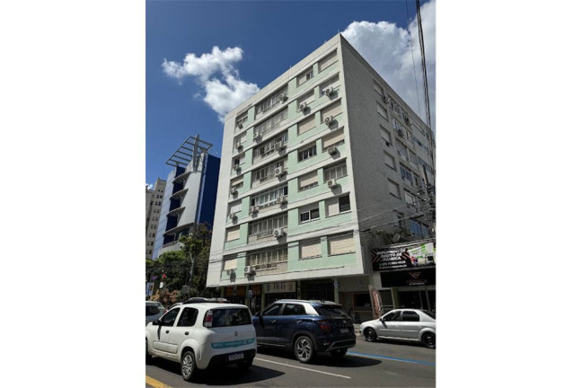 Imóvel com 3 Quartos à Venda,  em Independência - Porto Alegre