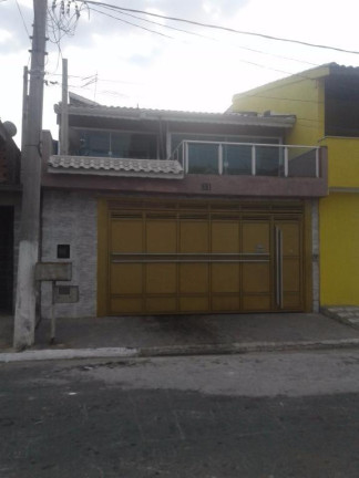 Sobrado com 4 Quartos à Venda, 220 m² em Jardim Quaresmeira - Suzano