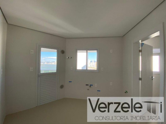 Imagem Apartamento com 4 Quartos à Venda, 160 m² em Pioneiros - Balneário Camboriú Imagem Apartamento com 4 Quartos à Venda, 160 m² em Pioneiros - Balneário Camboriú