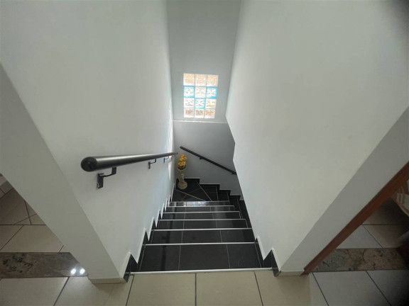 Imagem Sobrado com 3 Quartos à Venda, 179 m² em Guilhermina - Praia Grande Imagem Sobrado com 3 Quartos à Venda, 179 m² em Guilhermina - Praia Grande