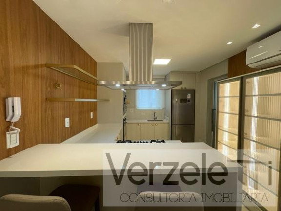 Imagem Apartamento com 3 Quartos à Venda, 136 m² em Centro - Balneário Camboriú Imagem Apartamento com 3 Quartos à Venda, 136 m² em Centro - Balneário Camboriú