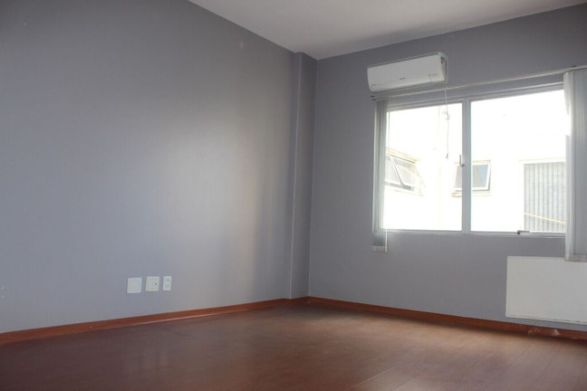 Imagem Imóvel à Venda, 33 m² em Bom Fim - Porto Alegre