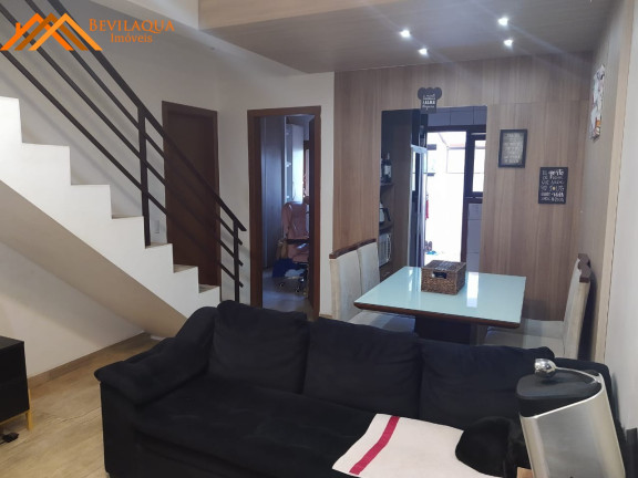 Imagem Sobrado com 4 Quartos à Venda, 105 m² em Pinguirito - Garopaba