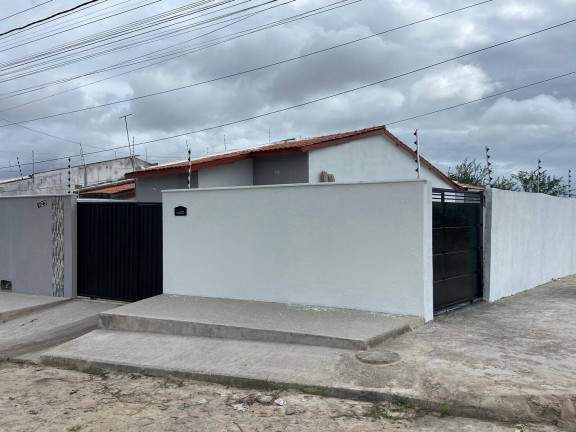 Imagem Casa com 2 Quartos à Venda, 176 m² em Mangabeira - Feira De Santana