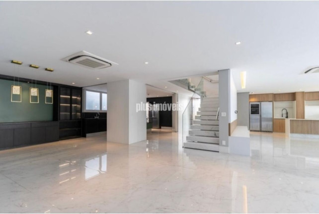 Imagem Casa com 3 Quartos para Alugar, 600 m² em Granja Julieta - São Paulo