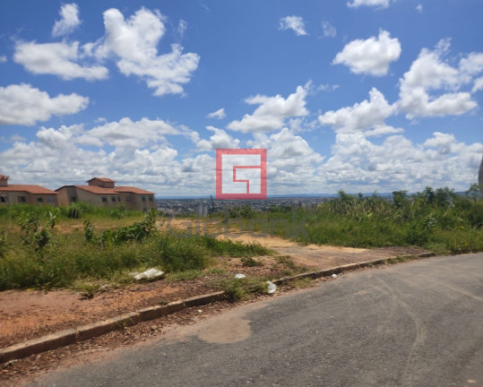 Terreno à Venda, 1.500 m² em Ibituruna - Montes Claros