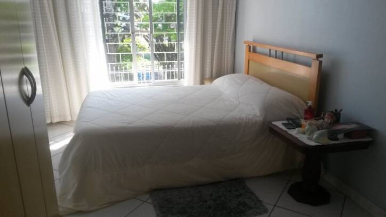 Imagem Casa com 3 Quartos à Venda,  em Agronomica - Florianópolis