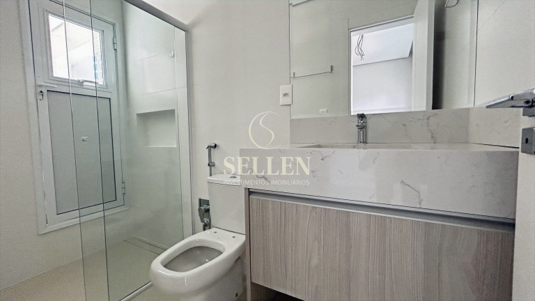 Imagem Apartamento com 4 Quartos para Alugar, 160 m² em Pioneiros - Balneário Camboriú Imagem Apartamento com 4 Quartos para Alugar, 160 m² em Pioneiros - Balneário Camboriú