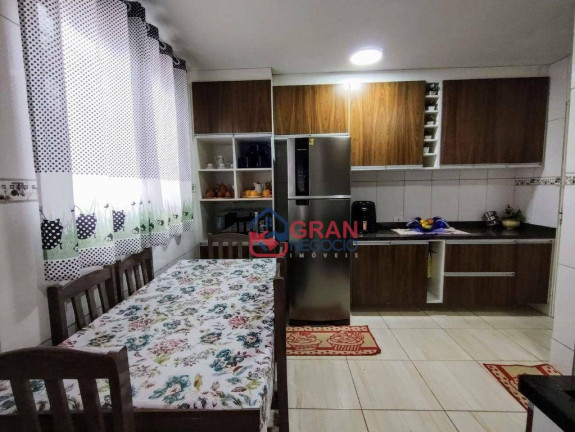 Imagem Sobrado com 4 Quartos à Venda, 120 m² em Cidade Industrial - Curitiba Imagem Sobrado com 4 Quartos à Venda, 120 m² em Cidade Industrial - Curitiba