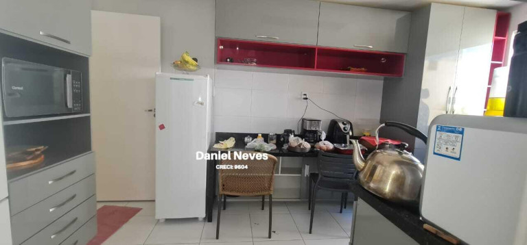 Imagem Casa de Condomínio com 4 Quartos à Venda, 180 m² em Buraquinho - Lauro De Freitas
