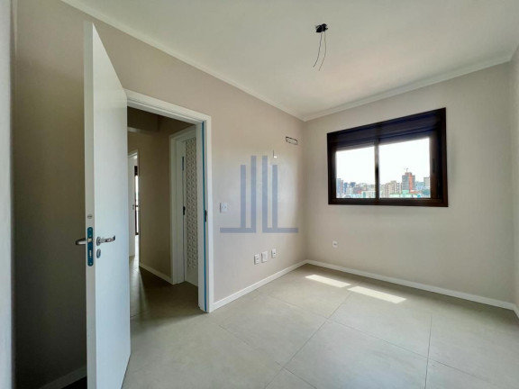Imagem Apartamento com 3 Quartos à Venda, 111 m² em Nossa Senhora Medianeira - Santa Maria