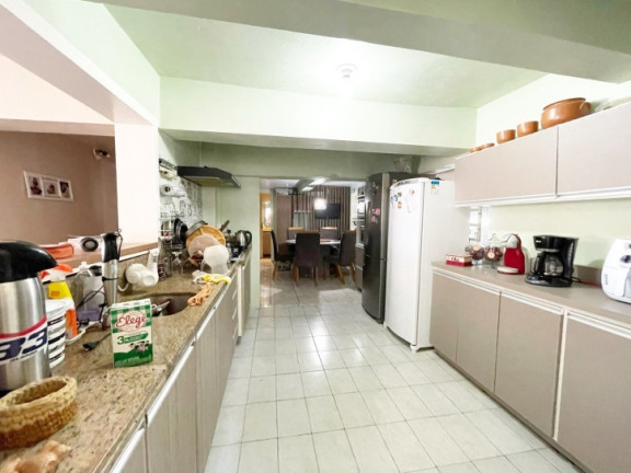 Imagem Casa com 6 Quartos à Venda, 600 m² em Urlândia - Santa Maria