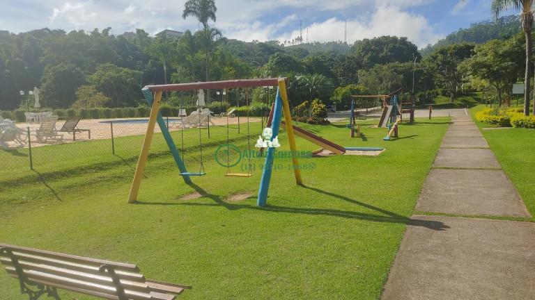 Imagem Casa com 5 Quartos à Venda, 580 m² em Centro - Jambeiro