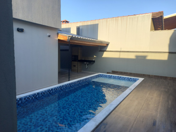 Imagem Casa com 3 Quartos à Venda, 250 m² em Bopiranga - Itanhaém