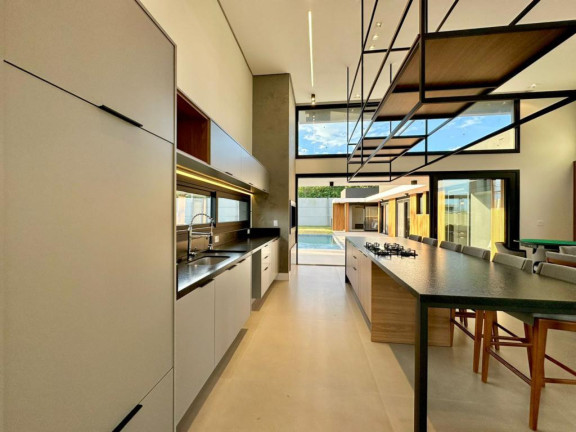 Imagem Casa com 4 Quartos à Venda, 244 m² em -- - Capao Da Canoa Imagem Casa com 4 Quartos à Venda, 244 m² em -- - Capao Da Canoa