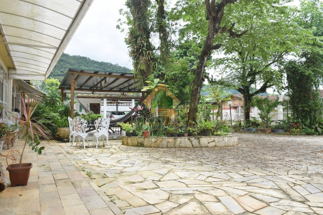 Imagem Edifício Residencial com 10 Quartos à Venda, 440 m² em Jardim Samambaia - Ubatuba Imagem Edifício Residencial com 10 Quartos à Venda, 440 m² em Jardim Samambaia - Ubatuba