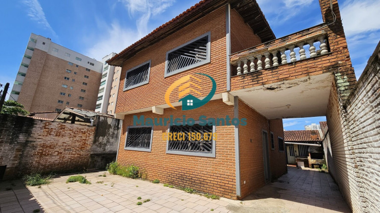 Sobrado com 4 Quartos à Venda, 166 m² em Centro - Mongaguá